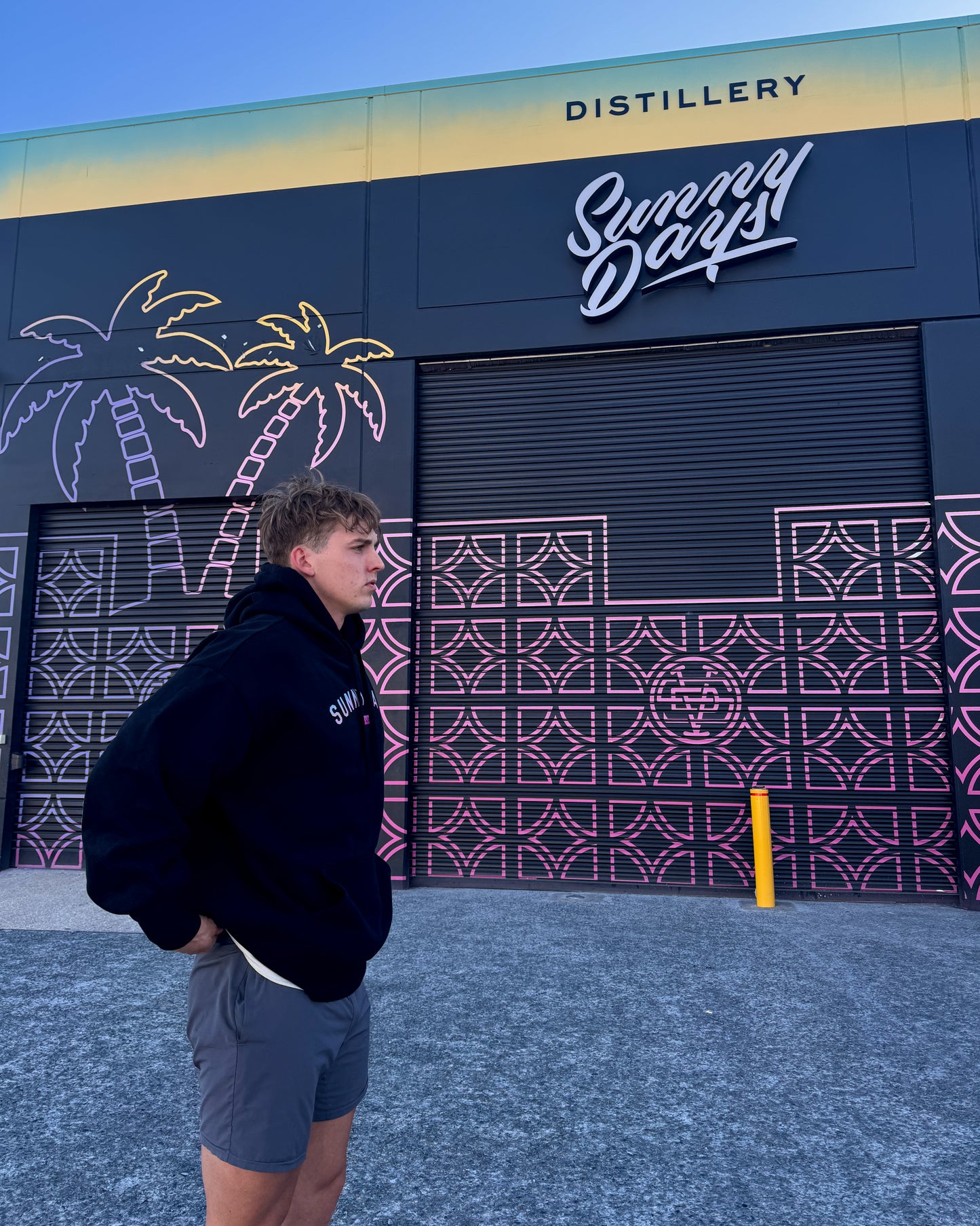 Sunny Days Club Hoodie - BLACK